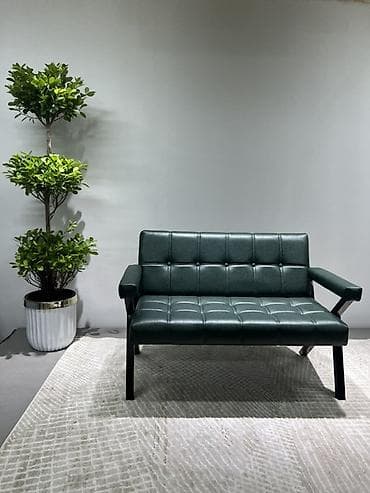 Прямой диван at lalafo.kg Прямой диван