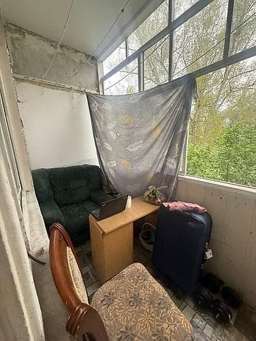снижена: 3 комнаты, 692 м², 105 серия, 4 этаж, Косметический ремонт — 6