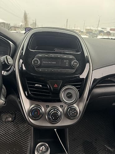 matiz spark: Chevrolet Spark: 2018 г., 0.1 л, Вариатор, Бензин, Хэтчбэк — 9