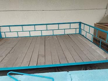 стол с железными ножками: Длина 3,метра Ширина 2,метр Высота 50см Платформа/лежак с — 1