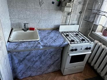 Недвижимость: Сдаю 1 к.кв. по Кольбаева, 4 этаж из 5, балкон, состояние среднее — 3