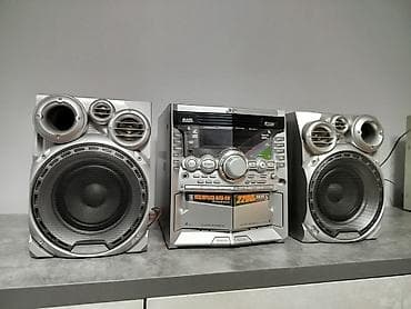 Продаю недорого JVC музыкальный центр есть AUX. отличном сост. есть и