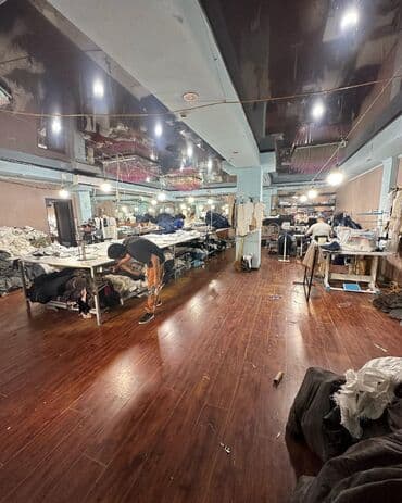 продаю дом в центре города: 📢 СРОЧНО! ПРОДАЕТСЯ КОММЕРЧЕСКОЕ ПОМЕЩЕНИЕ В ЦЕНТРЕ ГОРОДА 📍 Район — 5