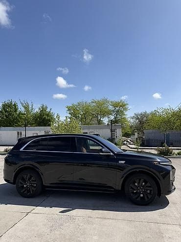 гегант бортовой: Lixiang L7: 2024 г., Электромобиль — 3