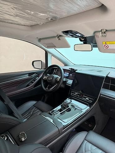 kia sportage 2018: GAC M8 — премиальный 7‑местный минивэн с выразительным дизайном и — 8