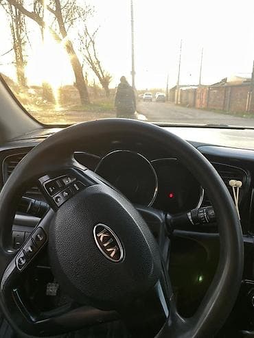 lang rover: Kia Optima: 2011 г., 2 л, Автомат, Газ, Седан — 5