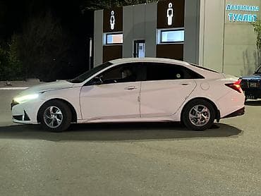 стрела: Hyundai Elantra: 2020 г., 1.6 л, Автомат, Бензин, Седан — 4
