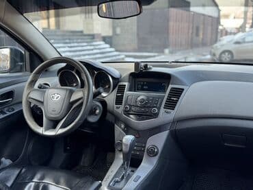 ленд крузер 70: Chevrolet Cruze: 2009 г., 1.6 л, Автомат, Бензин, Седан — 6