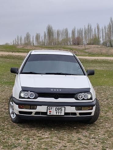 Volkswagen Golf: 1995 г., 1.8 л, Хэтчбэк