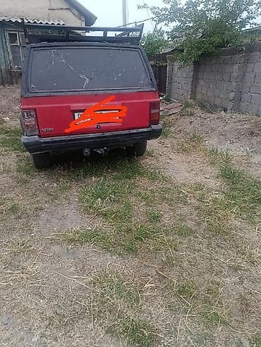 xj: Jeep Cherokee: 1993 г., 4 л, Бензин, Внедорожник — 3