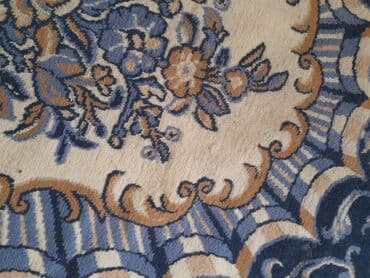 пуфик для салона: Ковер Б/у, 300 * Безналичная/наличная оплата — 4