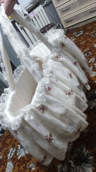 Люлька сумка для младенцев.
Переноска