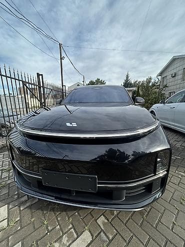 Lixiang L8: 2025 г., 1.5 л, Автомат, Гибрид, Кроссовер lalafo.kg да Lixiang L8: 2025 г., 1.5 л, Автомат, Гибрид, Кроссовер
