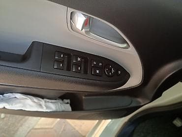 vw bora: Kia Ray: 2016 г., 1 л, Автомат, Бензин, Хэтчбэк — 7
