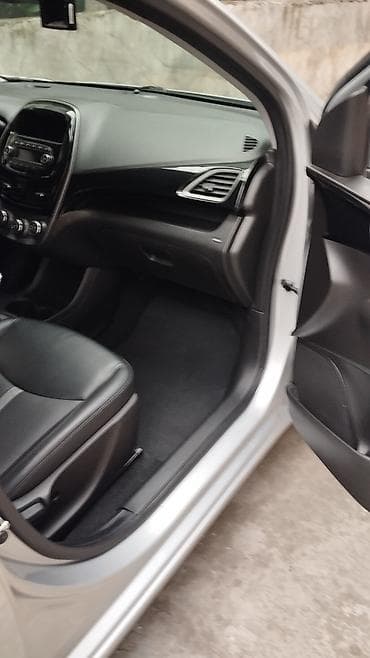 Chevrolet Spark: 2019 г., Автомат, Бензин, Хетчбек — 9