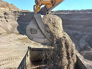 Отсев Песок глина галька щебень мытый песок,сникерс чернозем вывоз