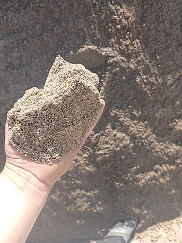 Песок карьерный, просеянный - Фракция: мелкая/средняя, равномерная at lalafo.kg Песок карьерный, просеянный - Фракция: мелкая/средняя, равномерная