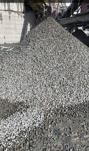 Услуги ЗИЛ щебень . Отсев . Кум. Грязный отсев . Оптималка