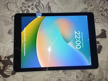 Планшеты: IPad Pro (модель MLQ32LL/A), 128 ГБ, Wi‑Fi + Cellular - Дисплей 9,7 — 2