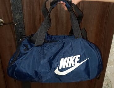 Сумка спортивная Nike. Отличная сумка для повседневного использования