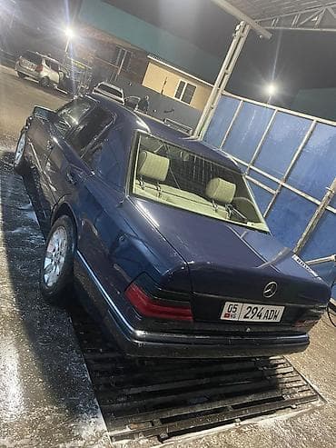 обмен на 124: Mercedes-Benz W124: 1989 г., 2.6 л, Ручные, Бензин, Седан — 6