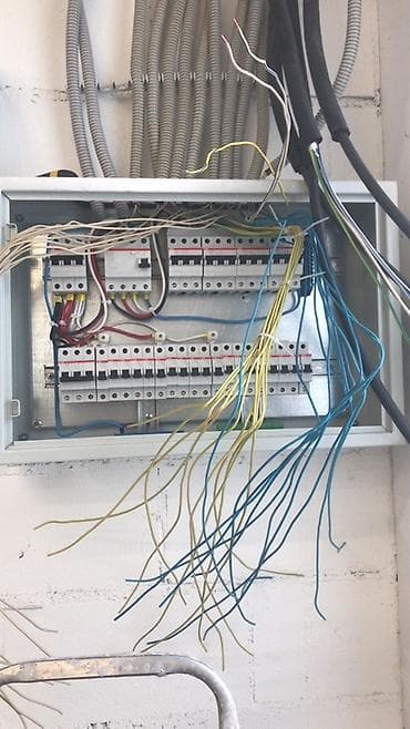 Буюртмага терезелер: Электрик | Электр монтаждык жумуштар 6 жылдан ашык тажрыйба — 1