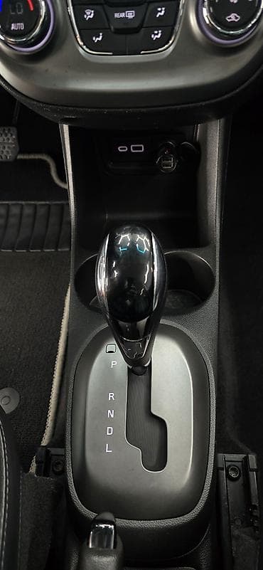 chevrolet spark купить: Chevrolet Spark: 2020 г., 1 л, Автомат, Бензин, Хэтчбэк — 9