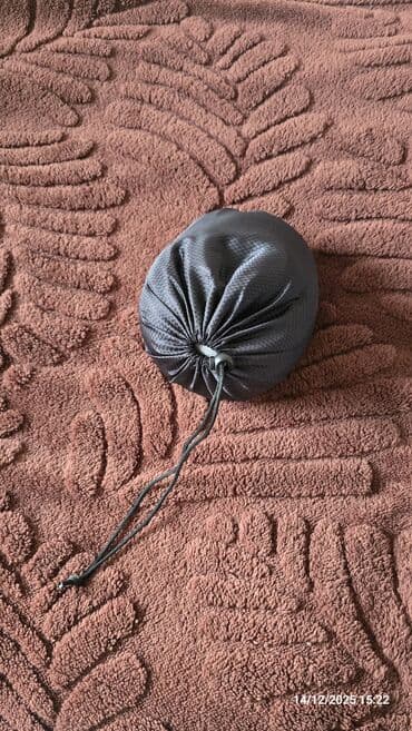 дорожный подушка: Подушка для шеи/перелётов. Пользовался от силы 3-4 раза. Забирать с — 2