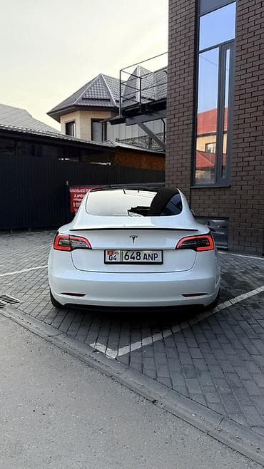 Tesla: Tesla Model 3: 2023 г., Электромобиль, Седан — 2