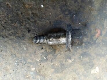 стенд для чистки дизельных форсунок: Nisan Patrol Y61 ZD30 болт крышки клапанов Нисан Патруль Y61 ZD30 болт — 1