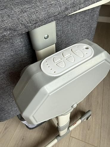 Двухъярусные детские кровати: Детская приставная кроватка, С колесиками, цвет - Серый — 3