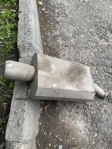 глушитель для мопеда: Глушитель 2001 г., Б/у, Оригинал — 2