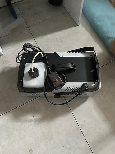 волейбольные формы: Сценический дым-машина 2 шт (fogger) 1500 W - Мощность: 1500 Вт — — 2