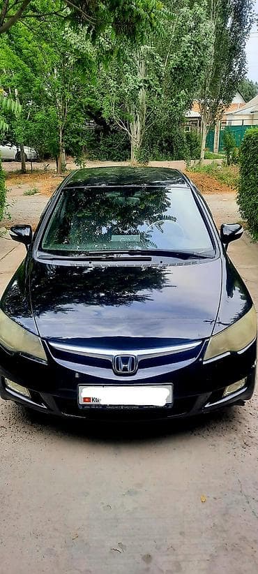 Honda Civic: 2006 г., 1.8 л, Автомат, Бензин, Седан