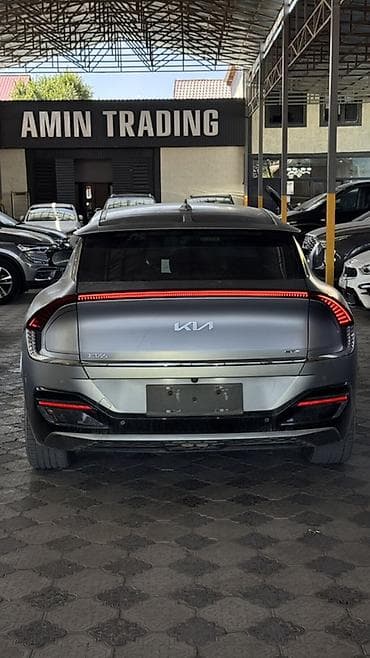 byd e2 2023: Kia EV6: 2023 г., Автомат, Электромобиль, Кроссовер — 3