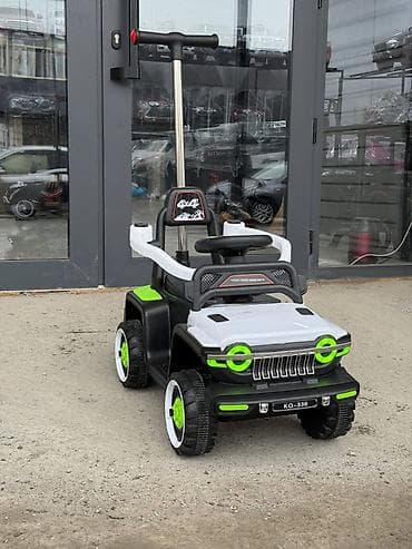 Детская каталка-машинка с ручкой-толкателем - Тип