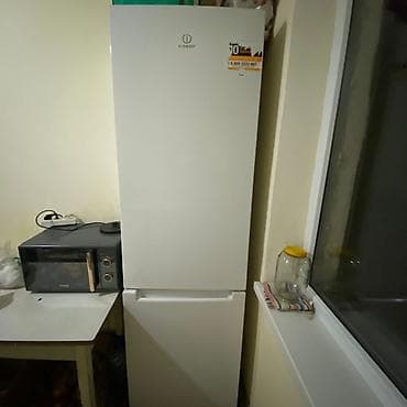 куплю бутыли: Холодильник Indesit, Двухкамерный — 4