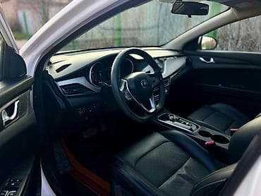 mini copper: Changan Eado: 2022 г., 0.1 л, Автомат, Электромобиль, Седан — 3