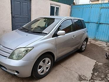 Toyota Ist: 2004 г., 1.3 л, Автомат, Бензин, Хэтчбэк at lalafo.kg Toyota Ist: 2004 г., 1.3 л, Автомат, Бензин, Хэтчбэк