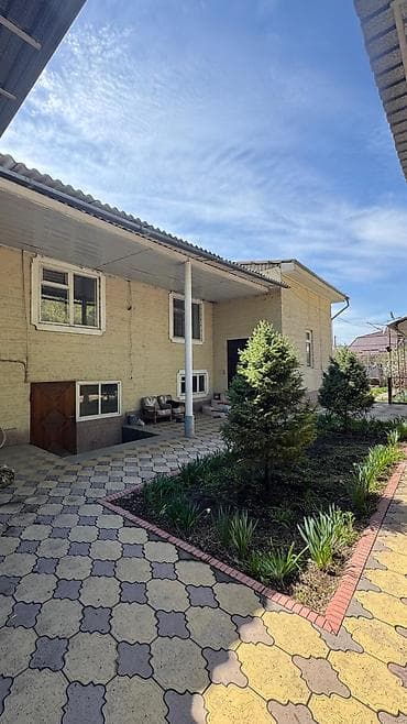 Аренда домов: 180 м², 5 комнат, Забор, огорожен — 7