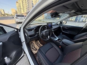 step 2: Toyota RAV4: 2022 г., 2.5 л, Автомат, Гибрид, Кроссовер — 3