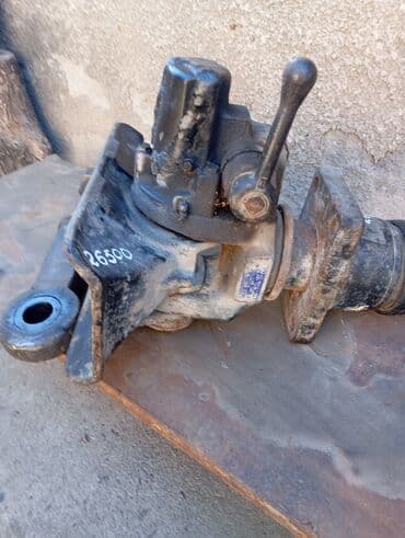 lexus e350: Фаркоп Для грузовых авто MAN, Б/у, Самовывоз — 1