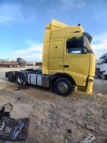 Volvo: Тягач, Volvo, 2008 г., Без прицепа — 3