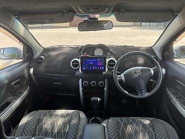 initial d: Toyota Ist: 2003 г., 1.3 л, Автомат, Бензин, Хэтчбэк — 5