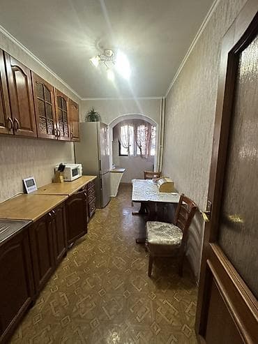 квартира сутишни: 3 комнаты, С мебелью полностью — 5