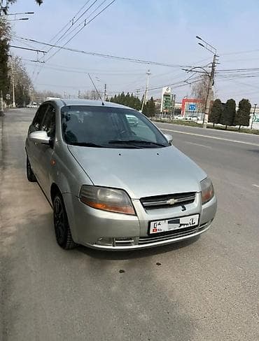 Chevrolet Aveo: 2004 г., 1.4 л, Механика, Бензин, Хэтчбэк