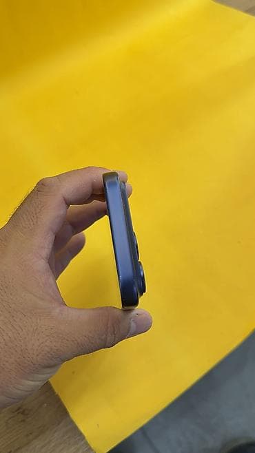 iphone 17e бишкек: IPhone 17 Pro, Б/у, 256 ГБ, 100 % — 8