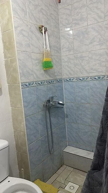 Недвижимость: 1 комната, С мебелью частично — 4