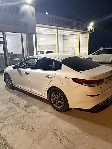 kla k7: Kia K5: 2018 г., Газ, Седан — 4