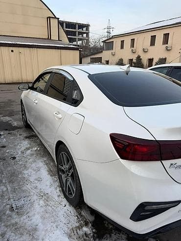kia serato: Kia Cerato: 2018 г., 1.6 л, Бензин, Седан — 5